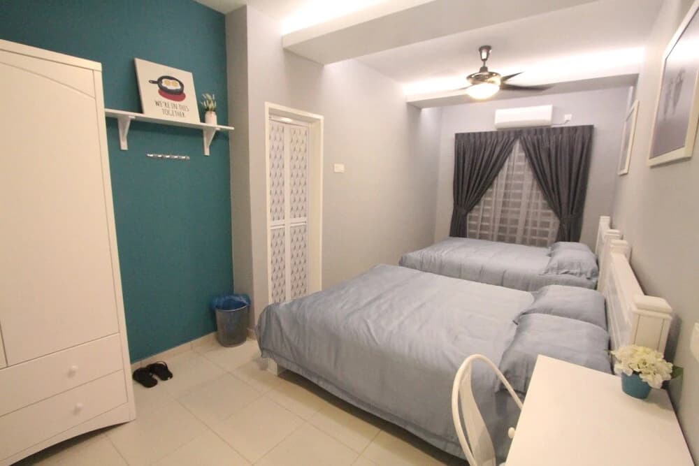 Ian's Genesis Townhouse - photo 5