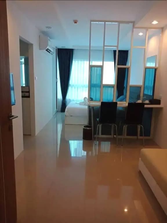 The Royal Place Condominium - Unit 96/208 & 224 - photo 5