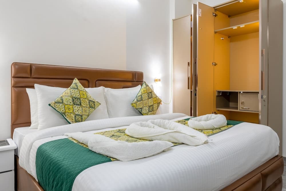 Yashobhoomi Suites near Yashobhoomi Convention Centre - photo 15