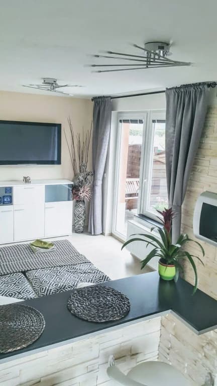 Bastien Studio near Airport - photo 16