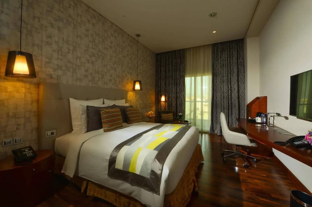 The Avenue Hotel - photo 6