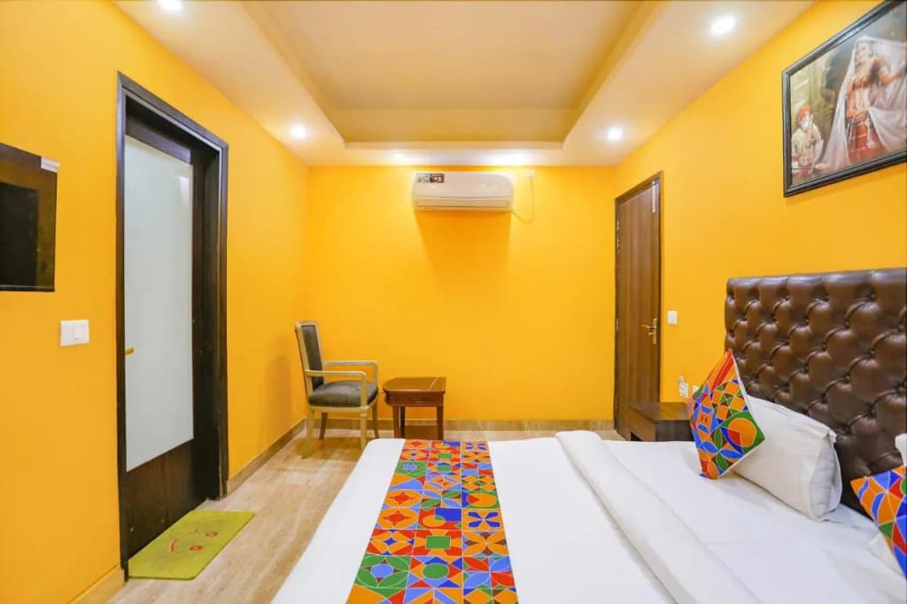 FabExpress Taj Home Stay - photo 25