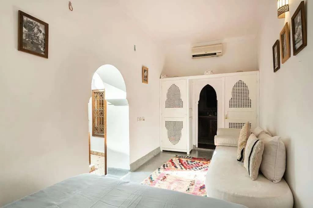 Riad Alghani - photo 11
