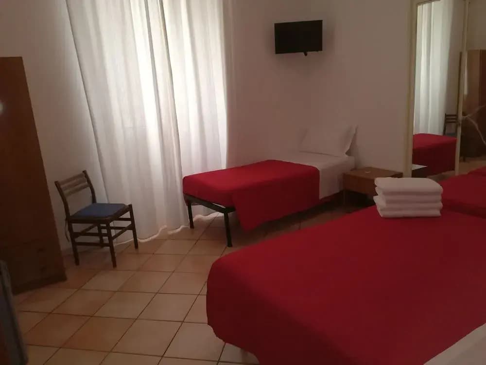 Uniq Guesthouse - photo 3