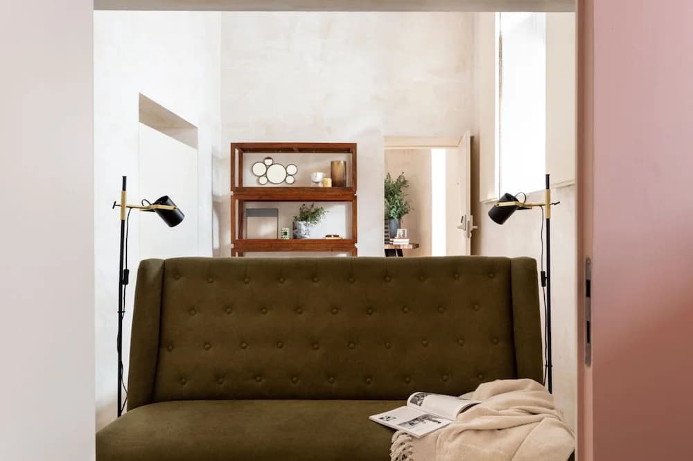 Alfama Design Suites Guesthouse - photo 2