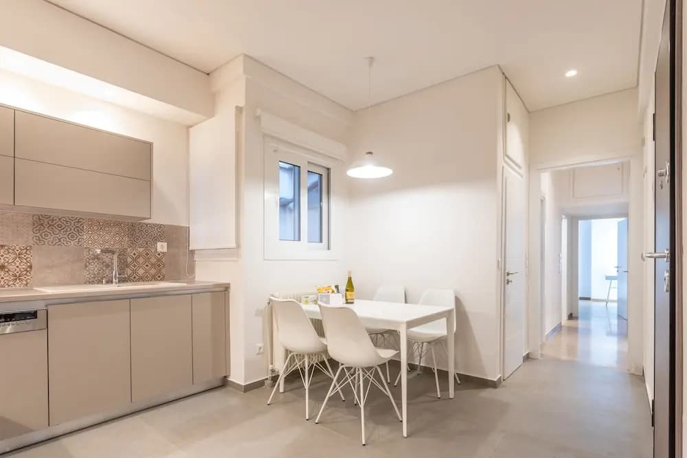 Exquisite HiEnd 3bdr 4th flr Top Kolonaki spot - main photo