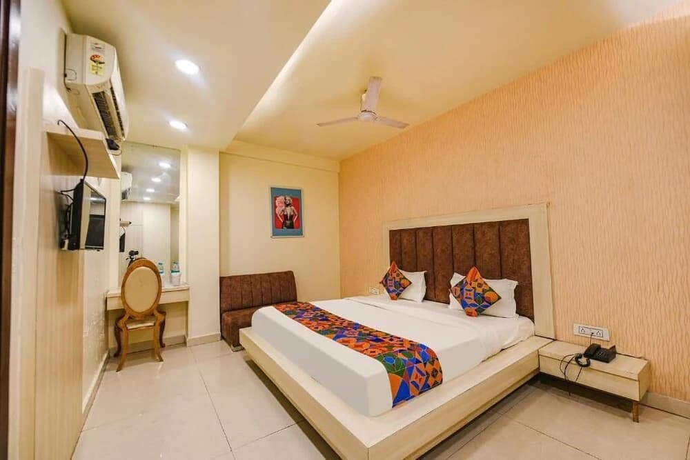 Hotel Seventh Heaven - photo 8