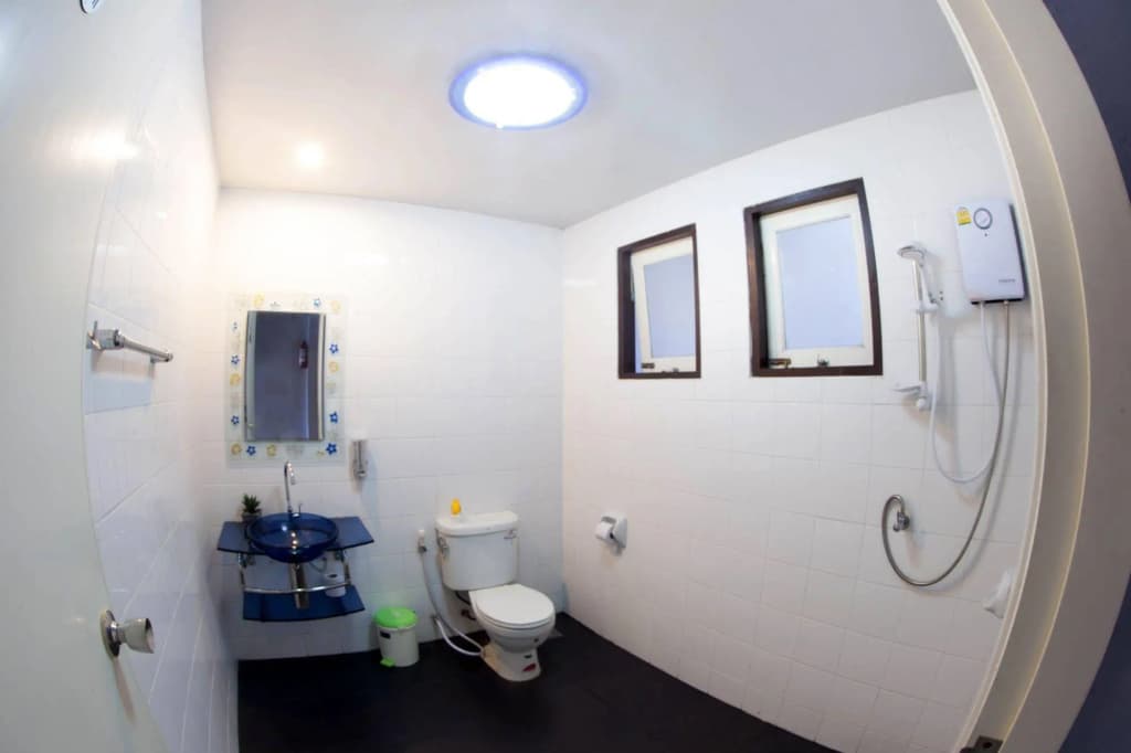 Luna Guesthouse and Travel - photo 15