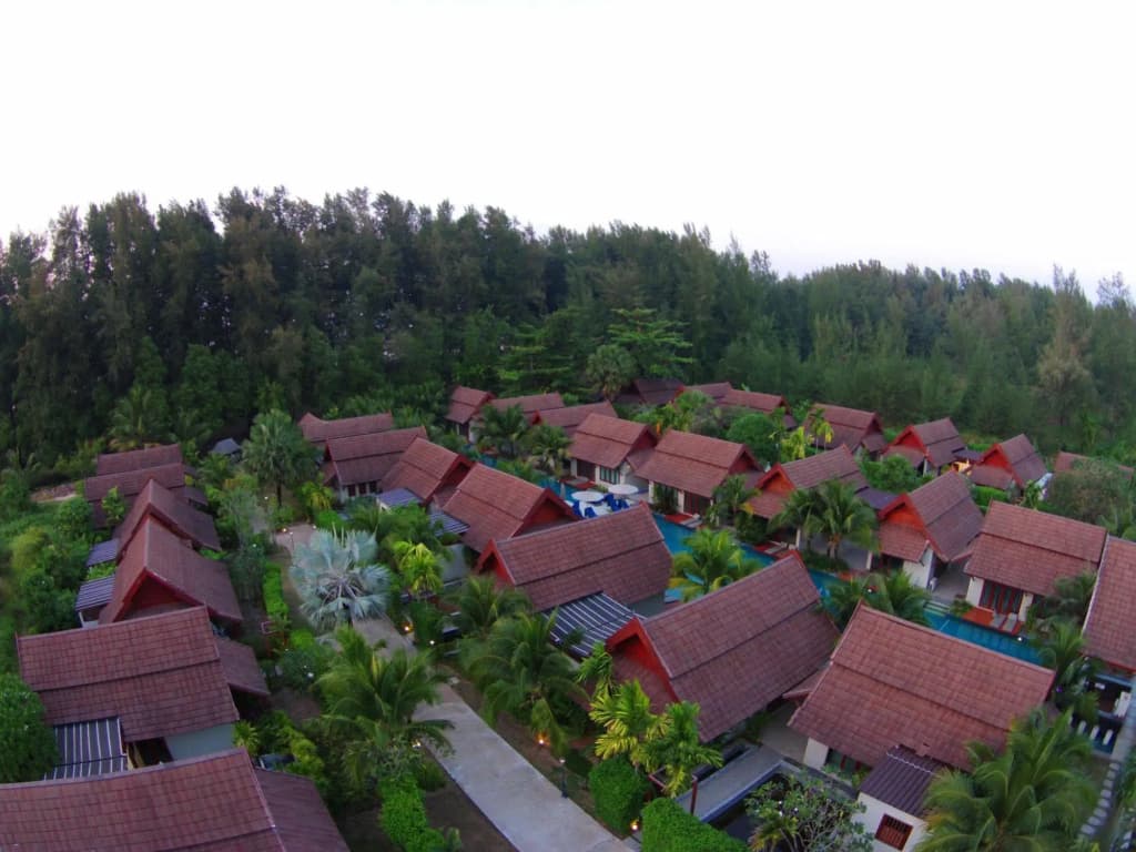 L'esprit de Naiyang Beach Resort - photo 17