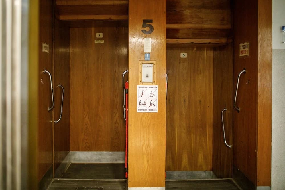 Hotel Planet Prague - photo 14