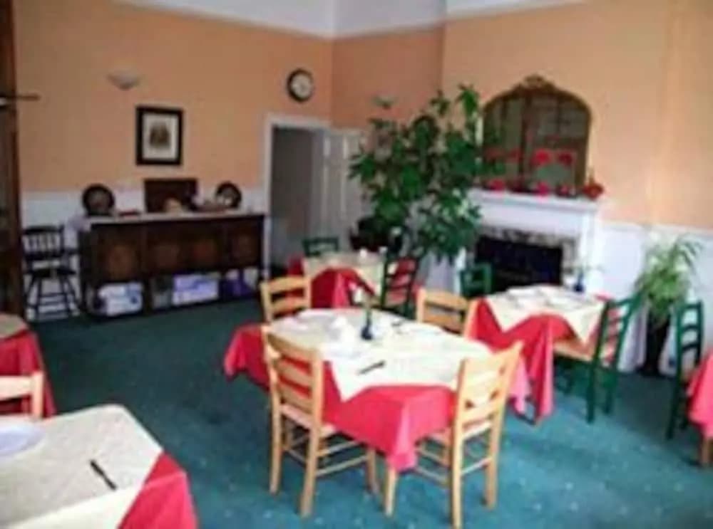Dillons Hotel - B&B - photo 15