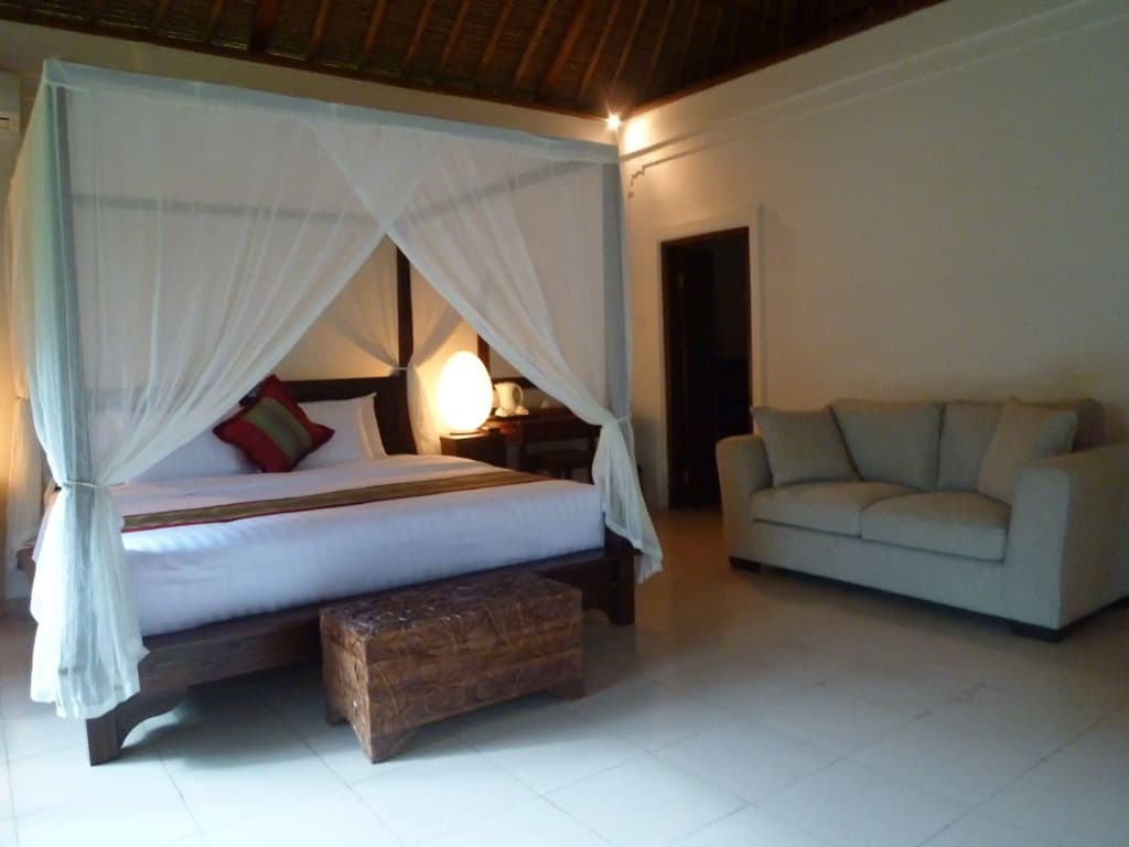 Bali Hidden Paradise Seminyak Villa - photo 4