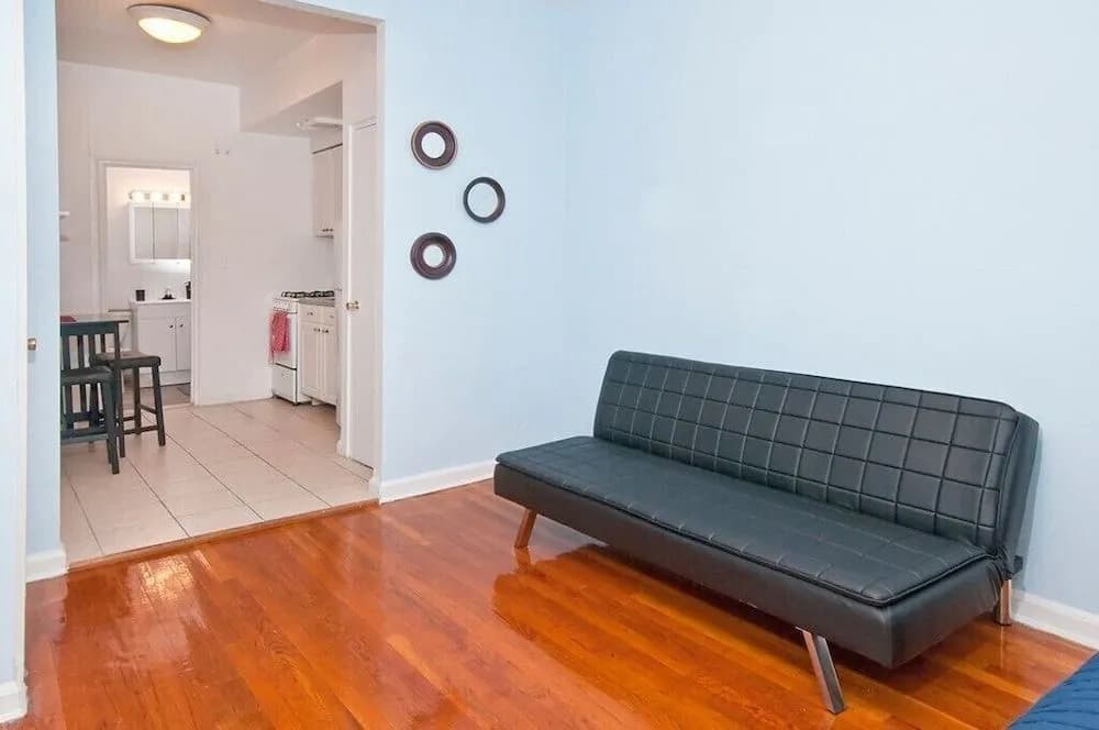 Lovely Studio on Upper East Side - photo 3