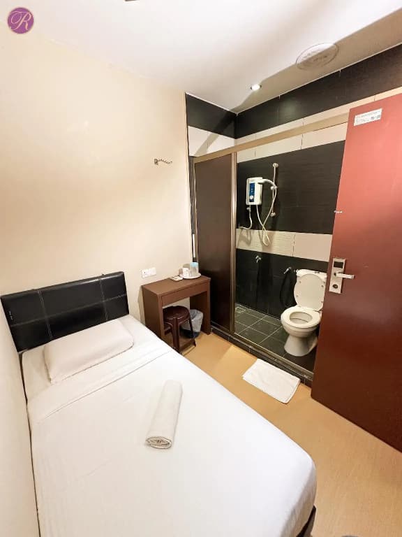Remember Hotel Batu Pahat - photo 19