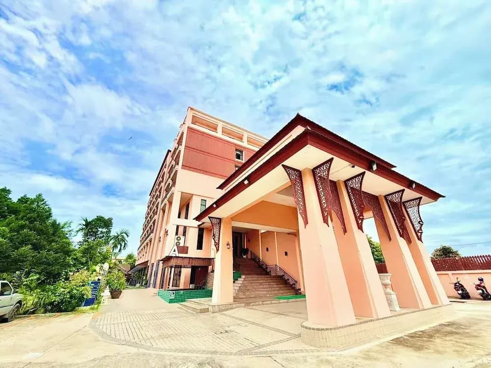 Mido Hotel Pattaya - photo 21