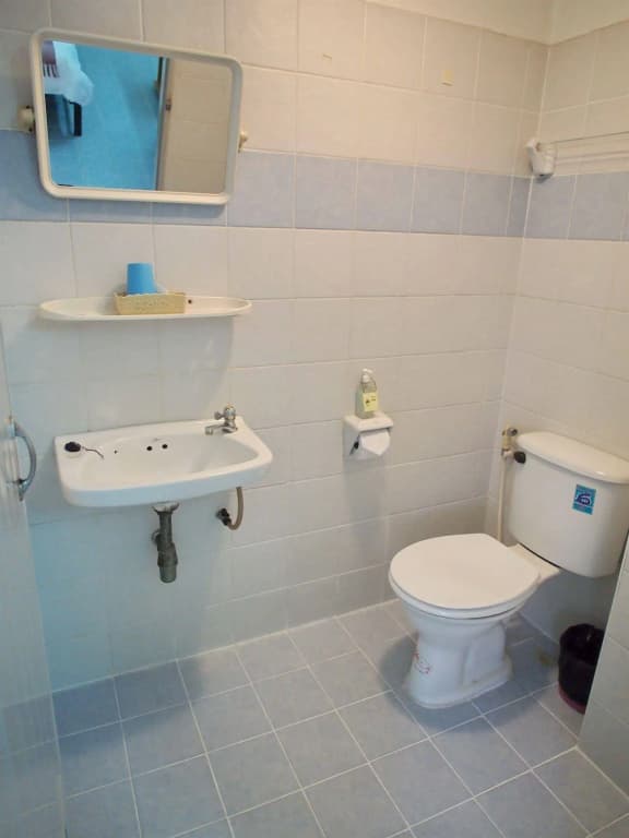 Thanapa Apartment - photo 8