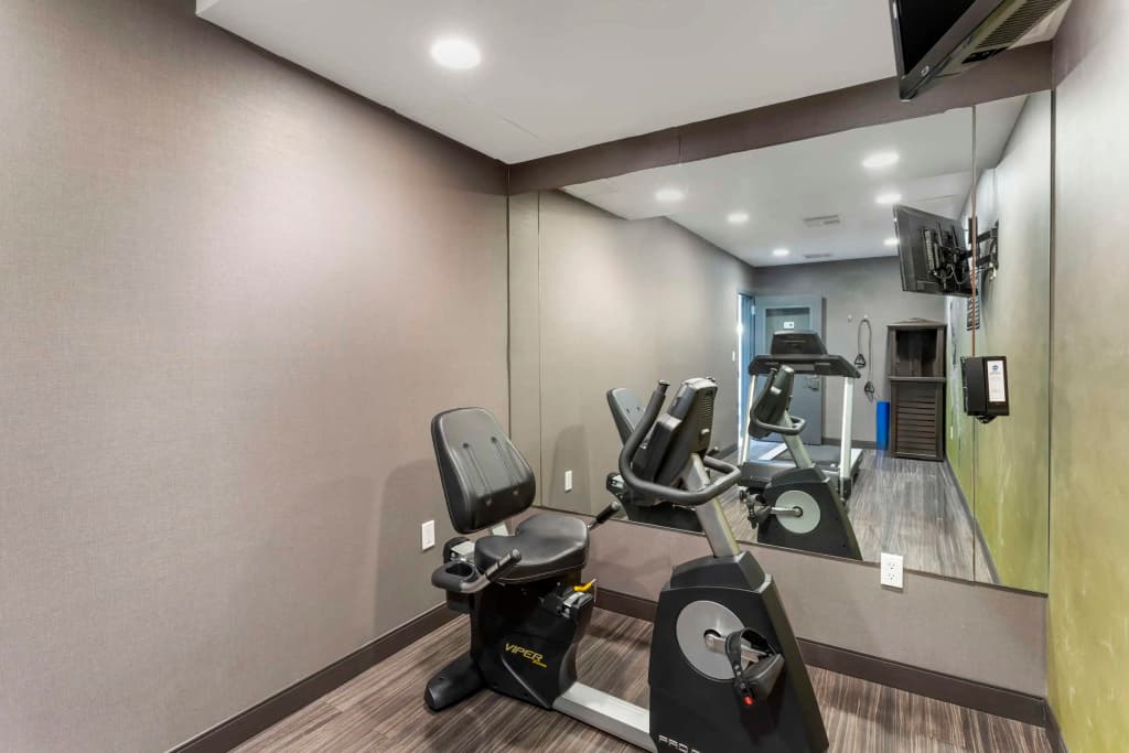 Best Western Brooklyn-Coney Island Inn - photo 17
