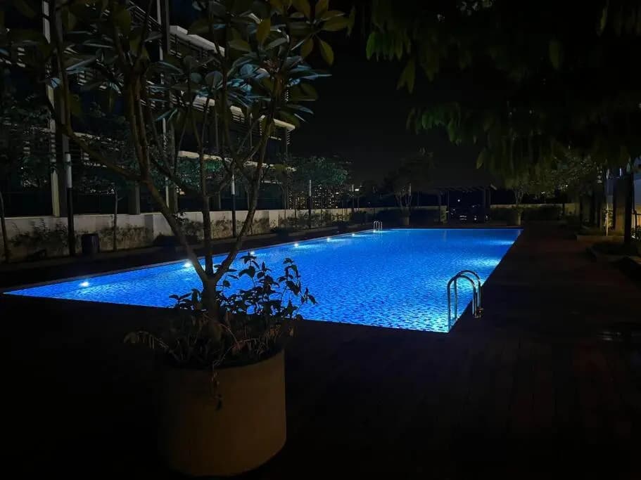 Entire unit Section 13 PJ /Pool/Wifi/Netflix/Gym - photo 7