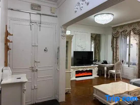 Cozy Stay Near The Eiffel Tower - photo 1