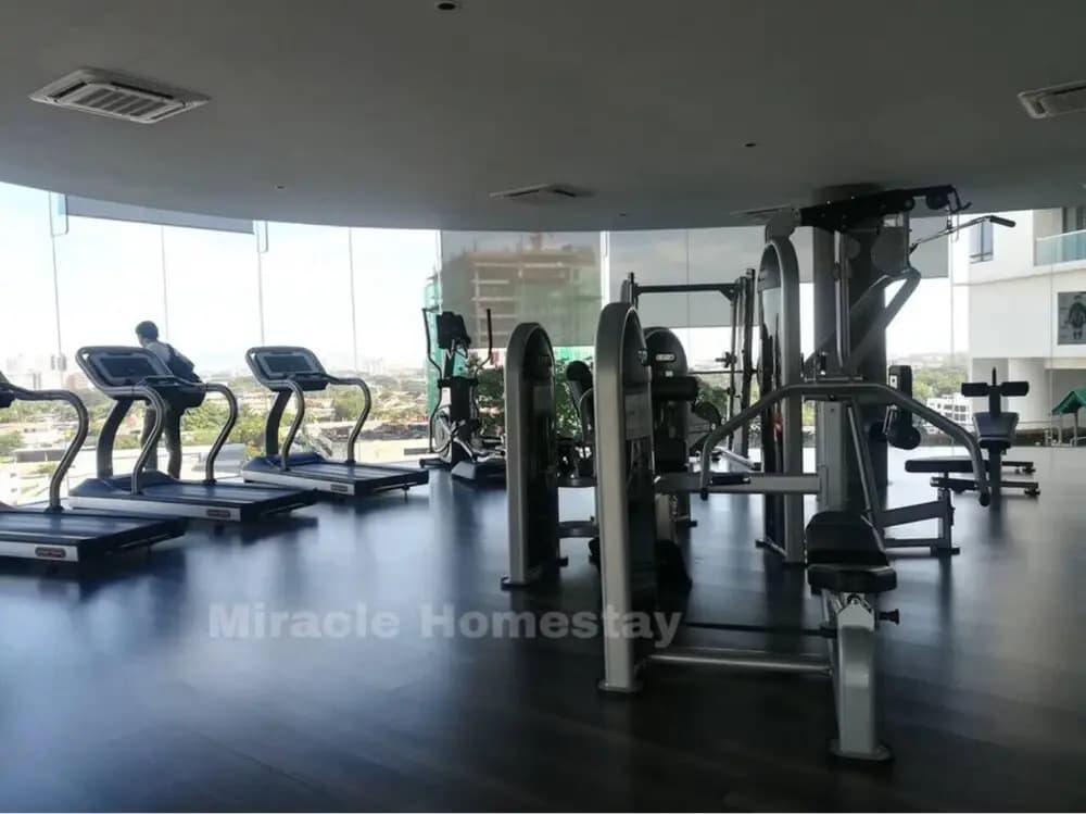 Miracle Homestay Woodsbury Suites - photo 13