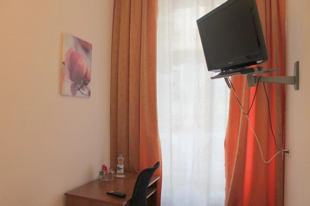 Hotel Amelie Berlin - photo 5