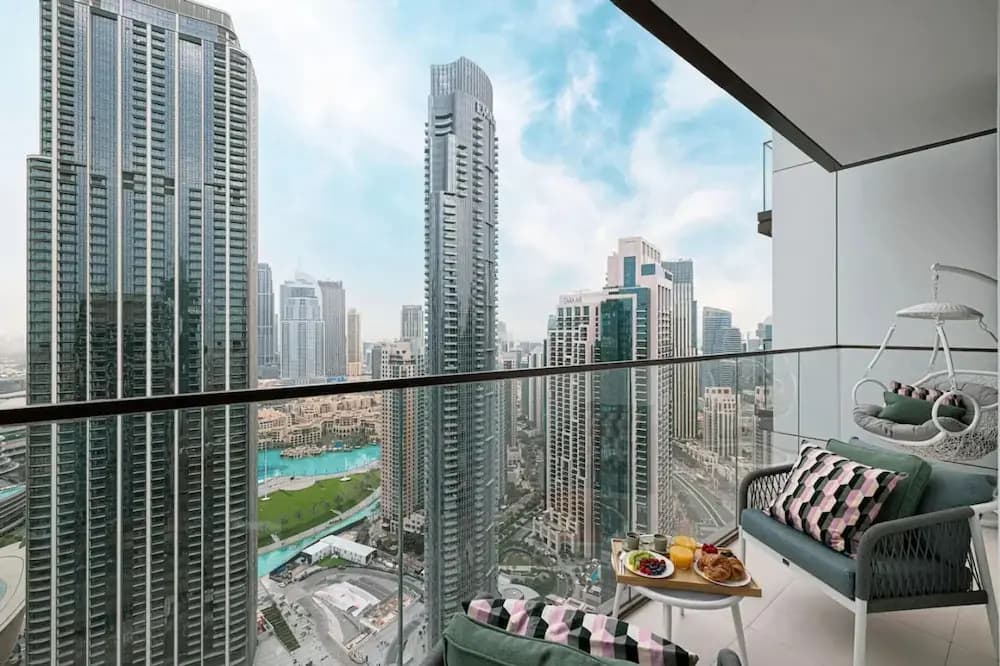 Burj Crown Lux Apartment by Dubai Mall - photo 14