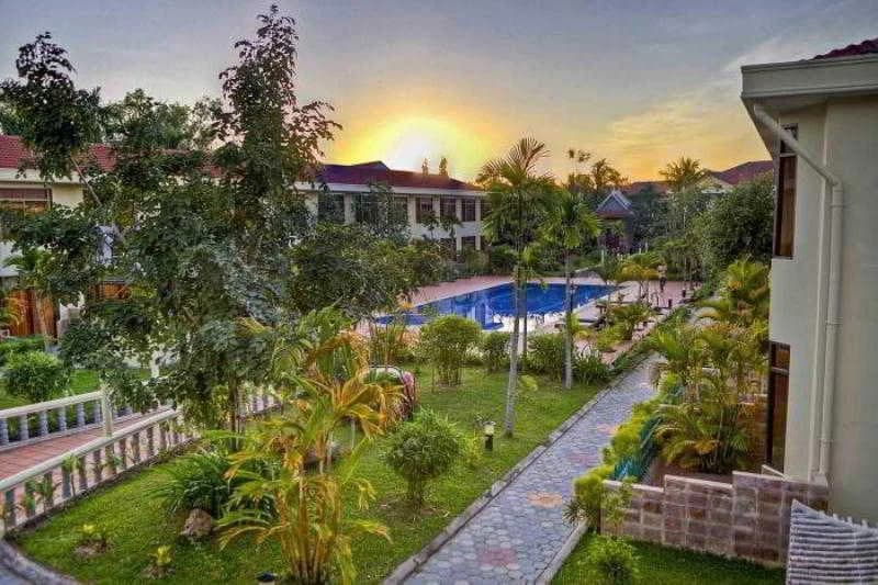 Hibiscus Angkor Resort - photo 2