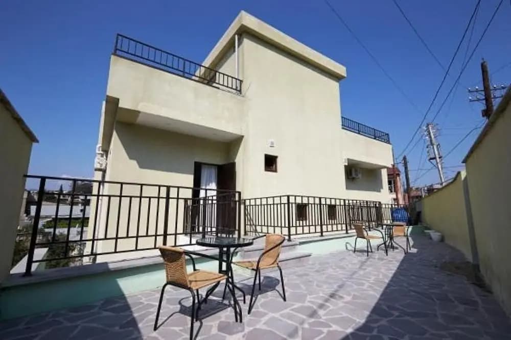 Gold Line Hotel - photo 14