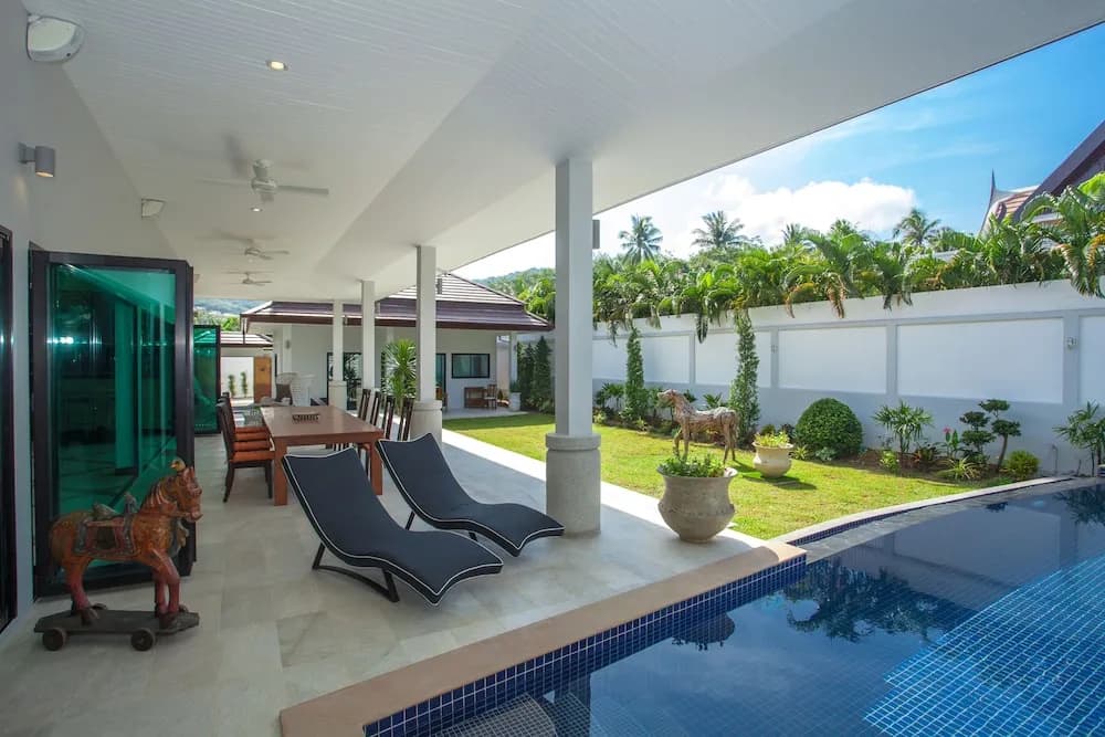 Celine Villa - photo 13