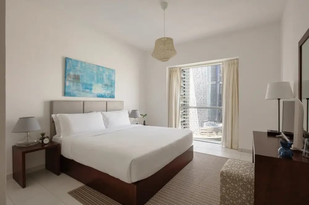 Fantastay Marina Tower - photo 1