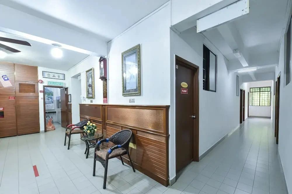 Hotel Jalan Bukit Ubi Formerly Bumimas - photo 13