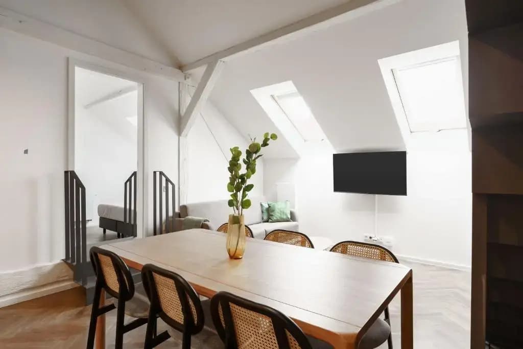 H7 Palace - photo 36
