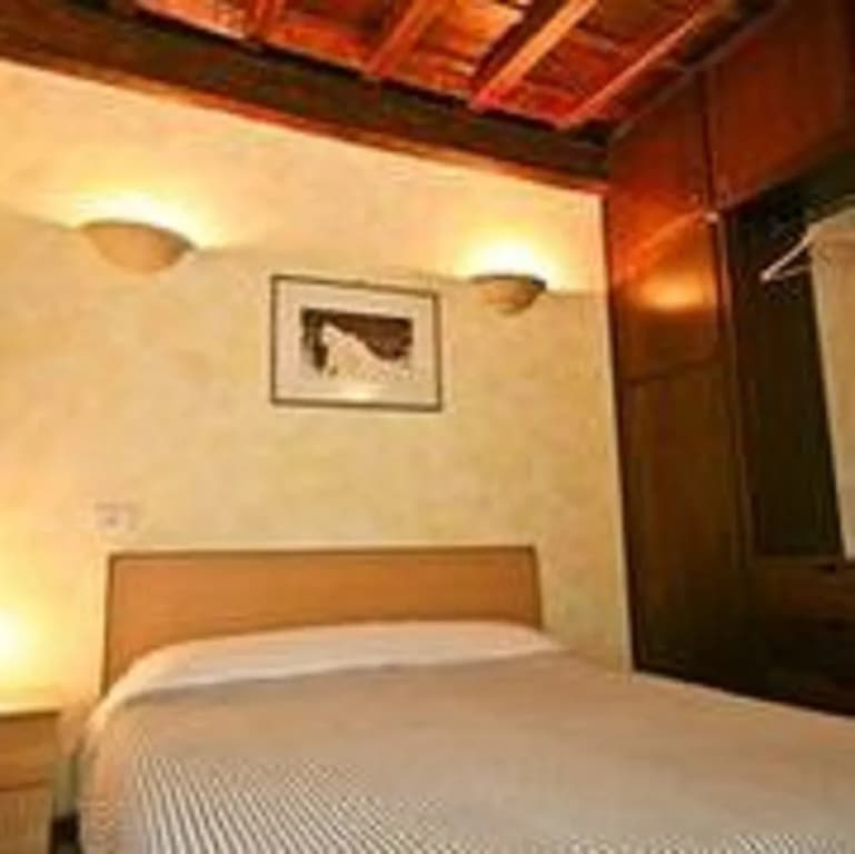 Santa Maria Apartment - photo 6