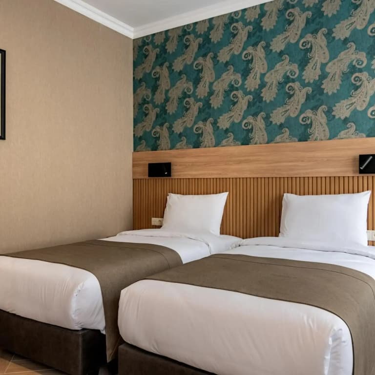 Hotel Old Wall - photo 34
