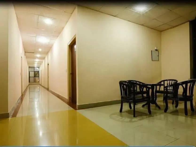 Hotel Anand Lok - photo 12