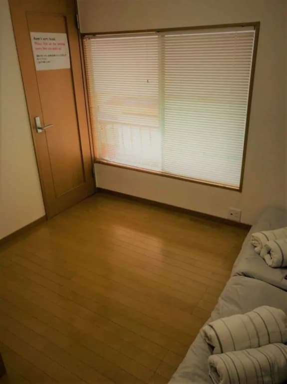 Yellow House - photo 11