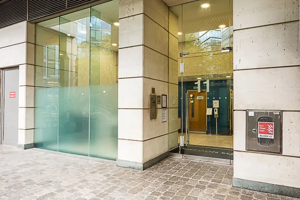 Convenient Urban Pad in Paddington - photo 9