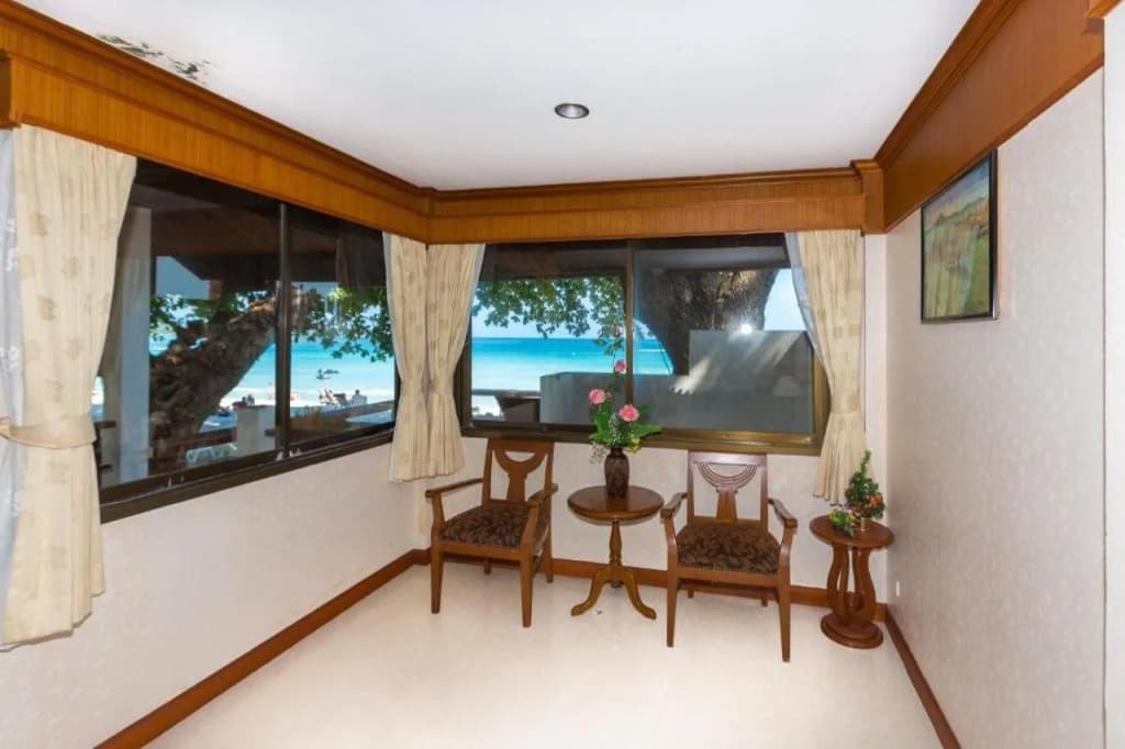 Long Beach Lodge - photo 6