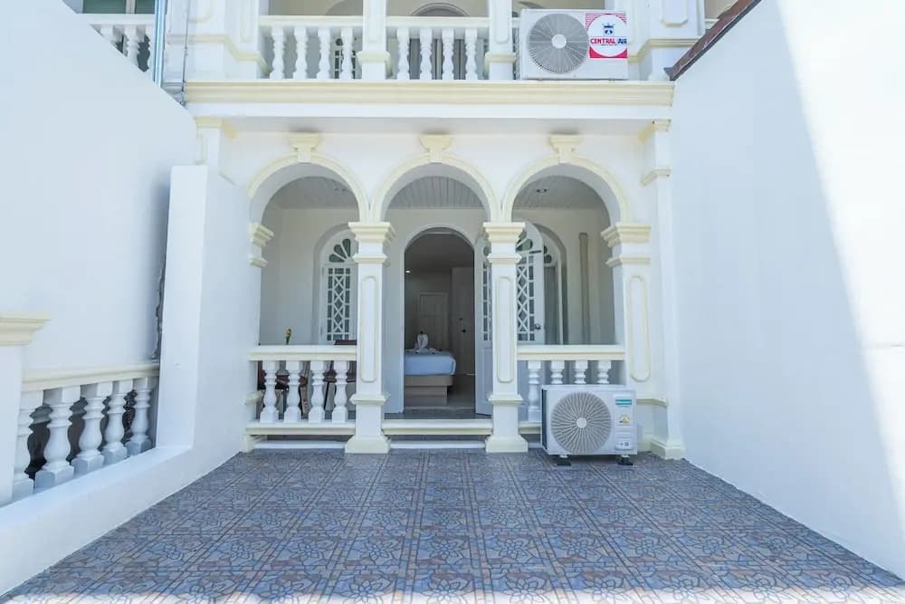 Seaside Patong House - photo 10