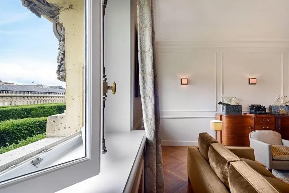 Palais Petit - Two Bedroom Apartment - photo 6