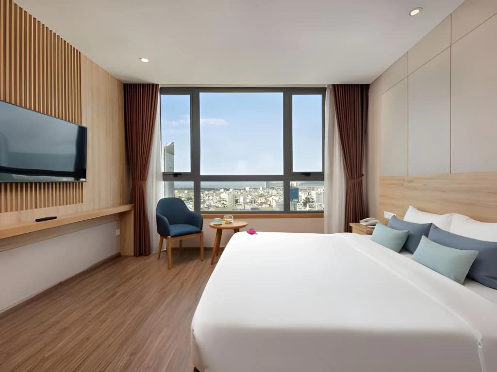 G8 Luxury Hotel Da Nang - photo 26