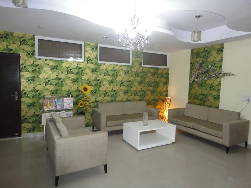 Kehar Palace by OYO Rooms - photo 4