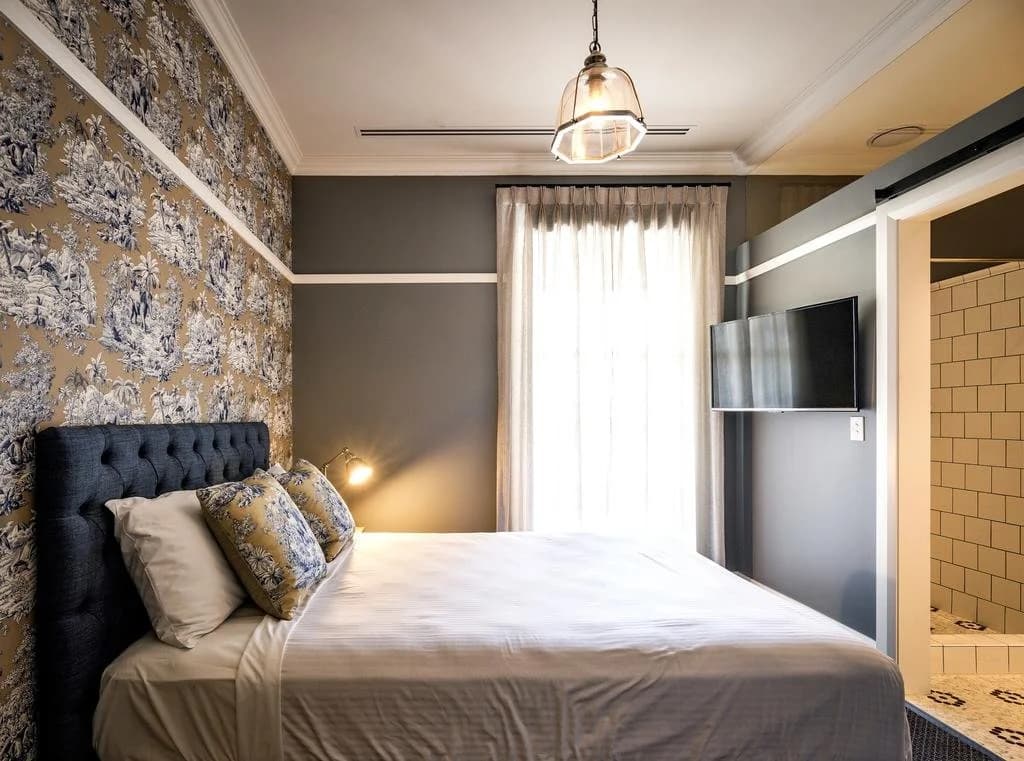 North Sydney Hotel - photo 2