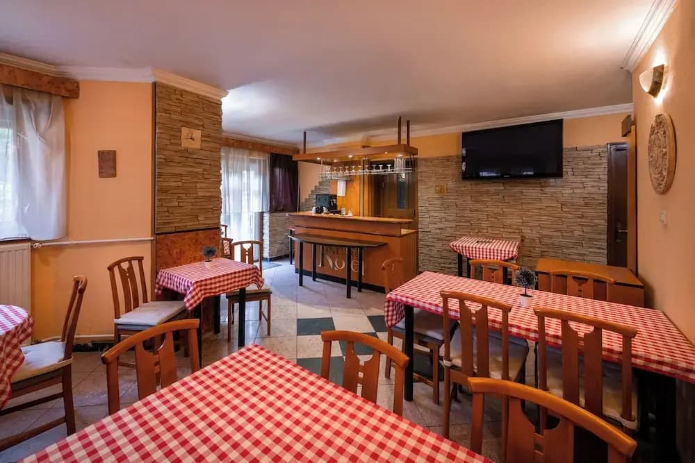 Kristal Hotel - photo 18