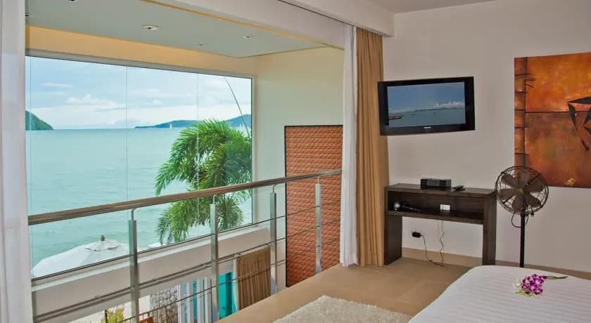 Raya Beachloft - photo 2