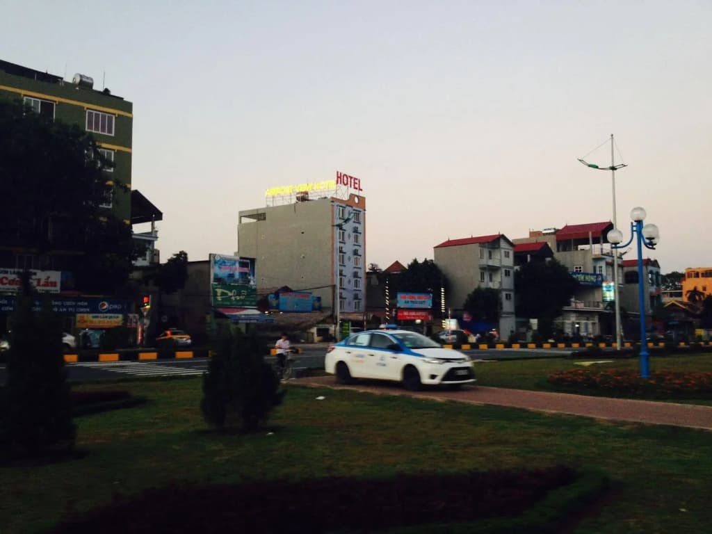 Airport View Hotel - photo 8