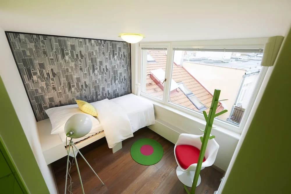 EMPIRENT New Town Apartments - photo 6