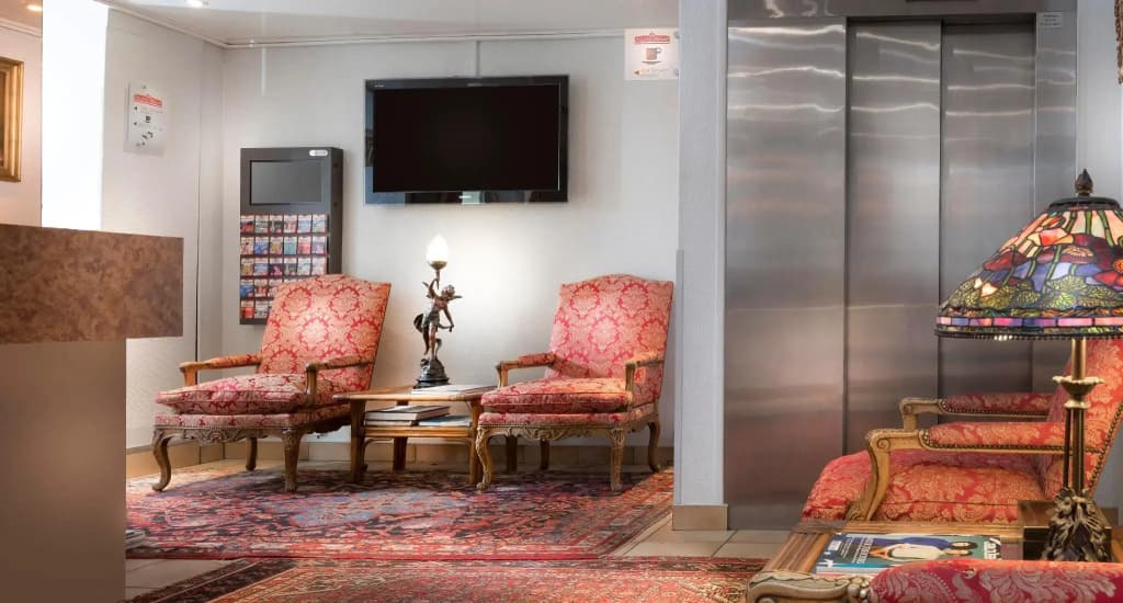 Agate Hotel - photo 13