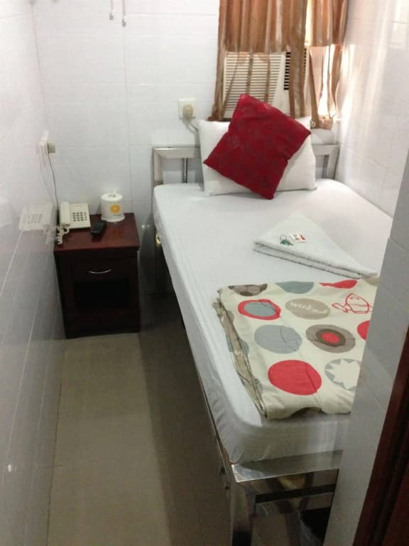 Canadian Hostel - photo 4
