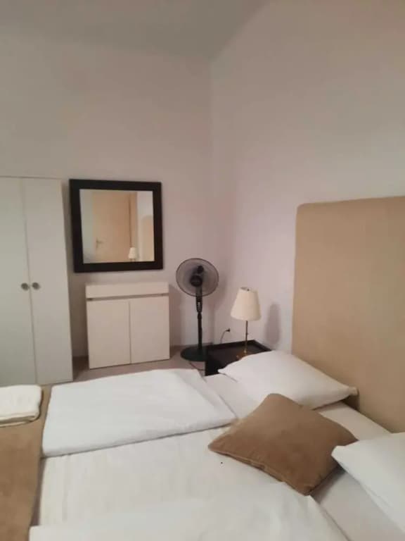 Budget 2BR Apartment For Extended Stay - photo 1
